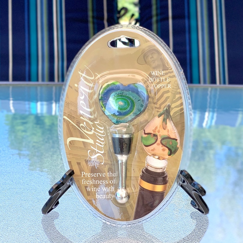 Venezia Colorful Blue and Green Shimmery Heart Studios Glass Wine Bottle Stopper